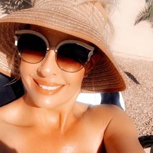 Meet your Posher, Kimberly